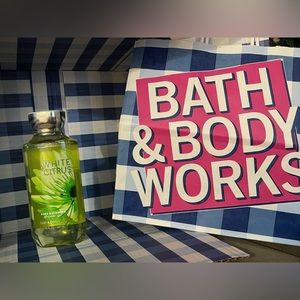 🌸5/$25 White Citrus🌸